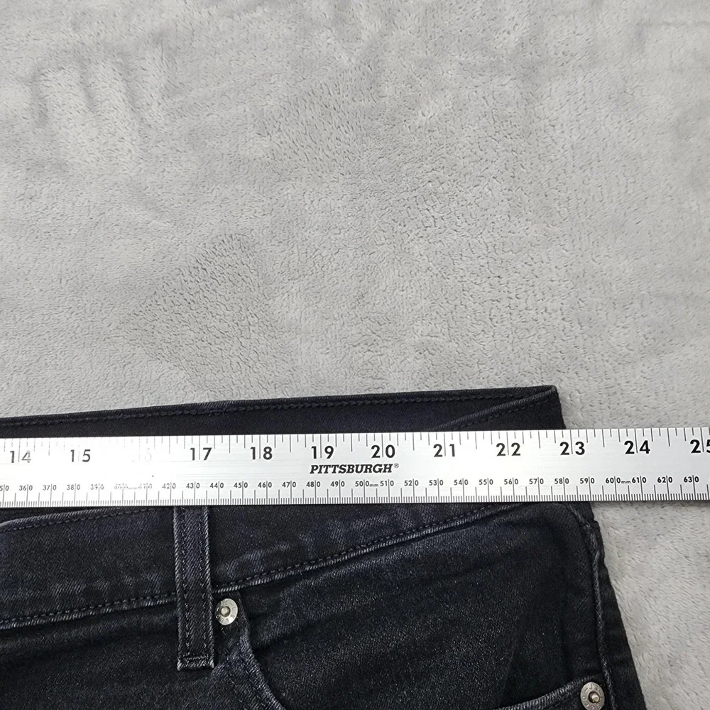 Signature By Levi Strauss Shorts Mens 44 Black Stretch Denim Jort Bermuda Casual
